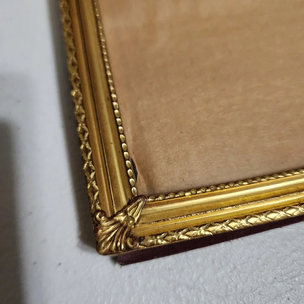 Vintage Gold Tone Metal Double Folding Picture Frame 5x7 Hinged Beaded Trim